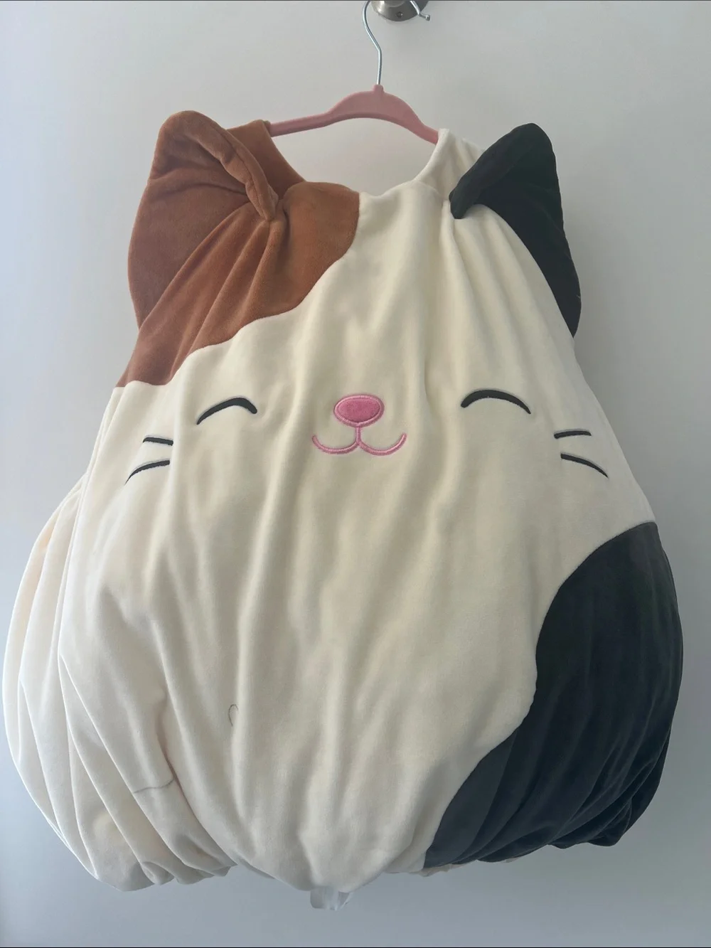 Squishmallows Calico Cat Plush Pet Bed - Cream, Brown & Black with Pink Nose